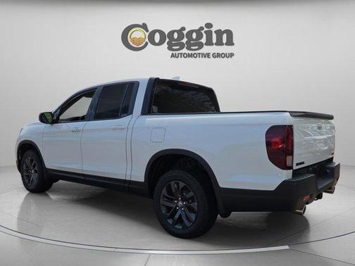 Platinum White Pearl 2026 Honda Ridgeline Sport