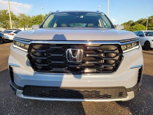 2025 Honda Pilot Touring+