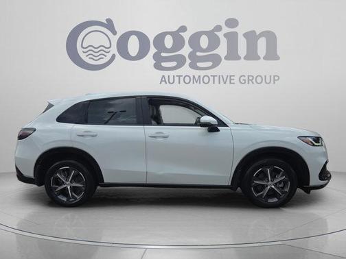 Lunar Silver Metallic 2024 Honda HR-V EX-L