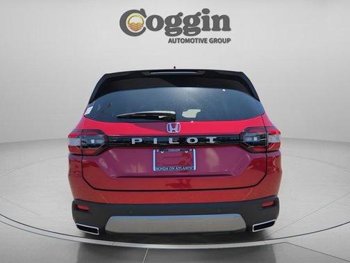 Radiant Red Metallic II 2026 Honda Pilot EX-L