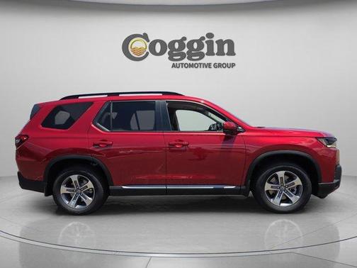 Radiant Red Metallic II 2026 Honda Pilot EX-L