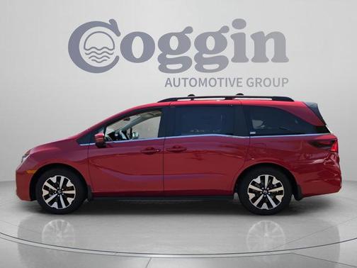 Radiant Red Metallic II 2026 Honda Odyssey EX-L