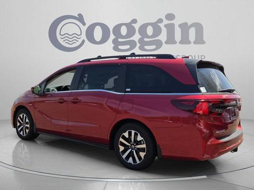 Radiant Red Metallic II 2026 Honda Odyssey EX-L