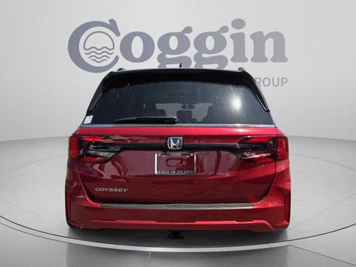 Radiant Red Metallic II 2026 Honda Odyssey EX-L
