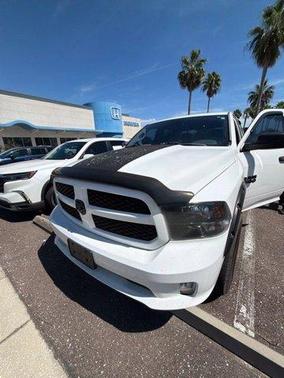 Bright White Clearcoat 2017 RAM 1500 Express