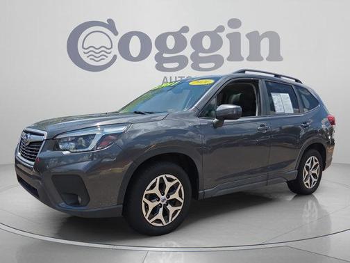 Magnetite Gray Metallic 2021 Subaru Forester Premium