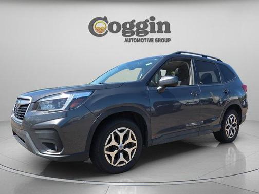 Magnetite Gray Metallic 2021 Subaru Forester Premium