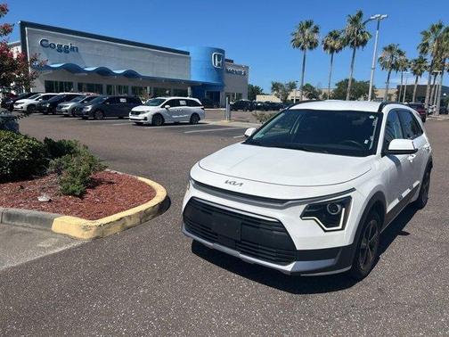 2023 Kia Niro EX