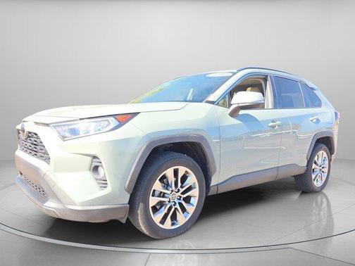 2021 Toyota RAV4 XLE Premium
