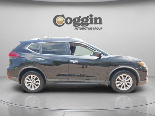 Magnetic Black 2018 Nissan Rogue SV