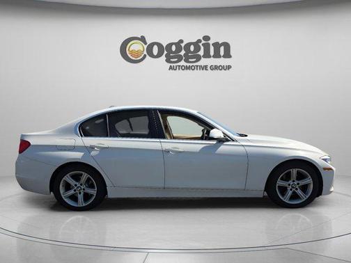 Alpine White 2015 BMW 328 i