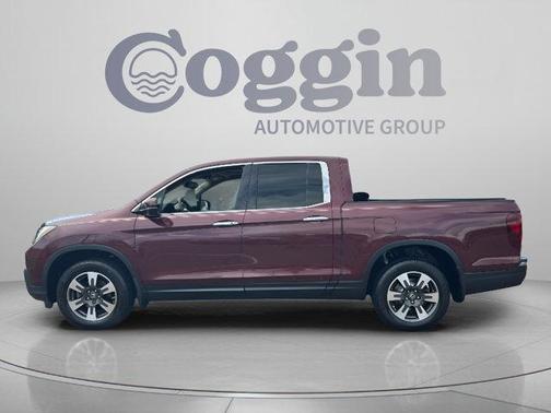 Deep Scarlet Pearl 2019 Honda Ridgeline RTL-E