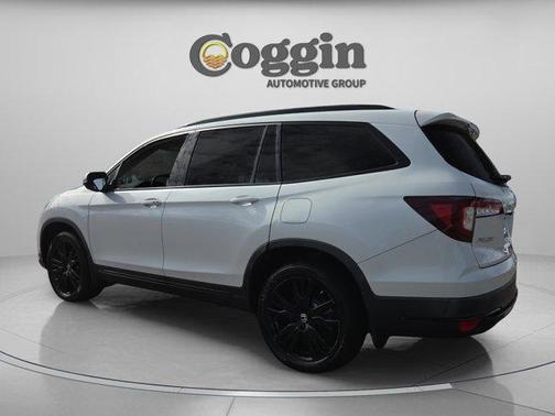 2021 Honda Pilot Black Edition