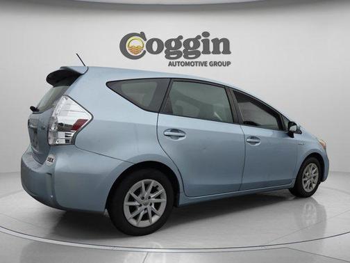 Sky 2014 Toyota Prius v Two