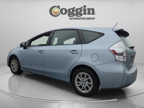 Sky 2014 Toyota Prius v Two