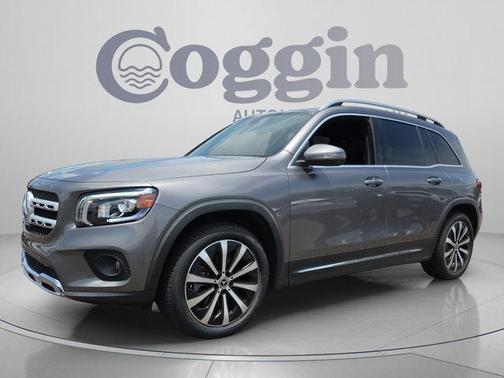 Mountain Gray Metallic 2022 Mercedes-Benz GLB 250 Base