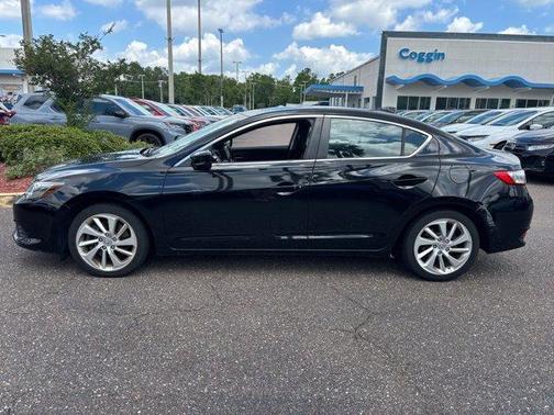2017 Acura ILX Premium Package