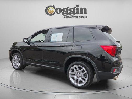 Crystal Black Pearl 2025 Honda Passport EX-L