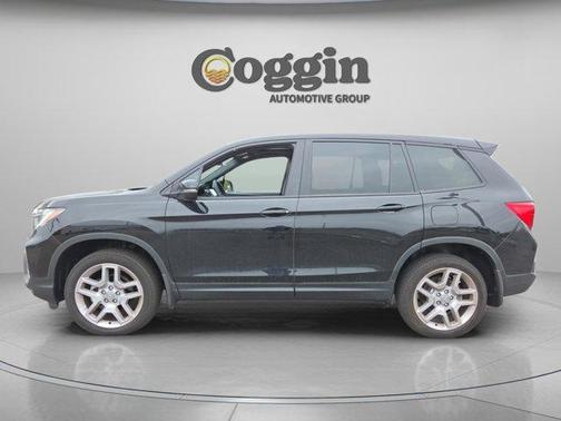 Crystal Black Pearl 2025 Honda Passport EX-L