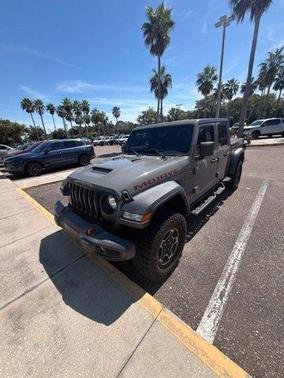 Sting Gray Clearcoat 2023 Jeep Gladiator Mojave