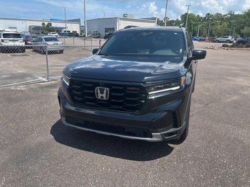 2023 Honda Pilot TrailSport