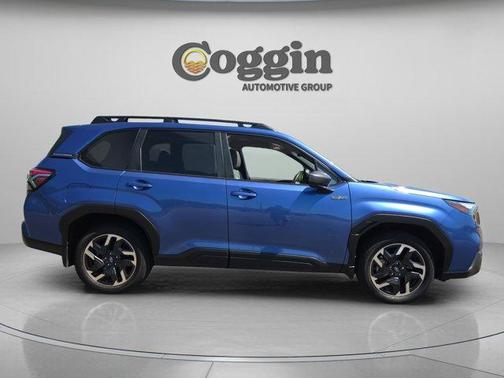 Blue Pearl 2025 Subaru Forester Hybrid