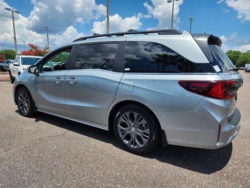 2025 Honda Odyssey Touring