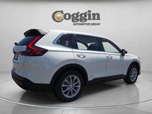 Platinum White Pearl 2026 Honda CR-V EX