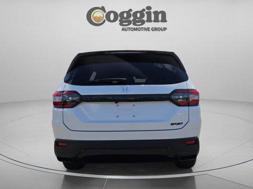 Solar Silver Metallic 2026 Honda Pilot Sport