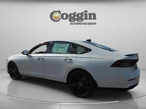 Platinum White Pearl 2026 Honda Accord Hybrid Sport-L