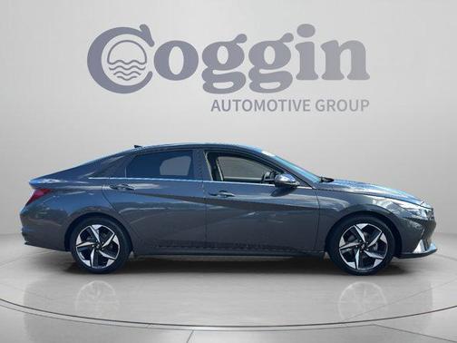 Portofino Gray 2022 Hyundai ELANTRA Limited