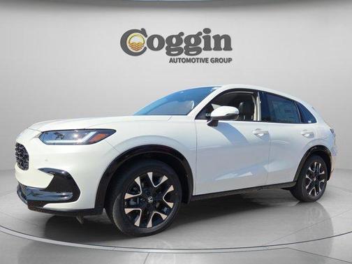 Platinum White Pearl 2026 Honda HR-V EX-L