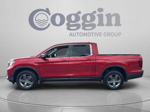 Radiant Red Metallic II 2021 Honda Ridgeline RTL