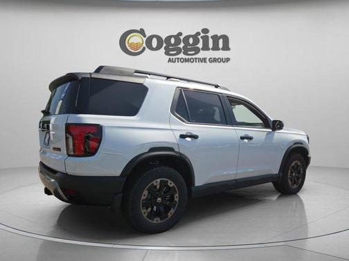 Platinum White Pearl 2026 Honda Passport TrailSport Elite