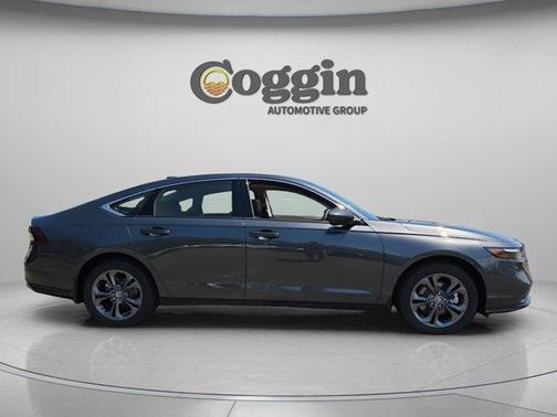 Meteorite Gray Metallic 2026 Honda Accord Hybrid EX-L