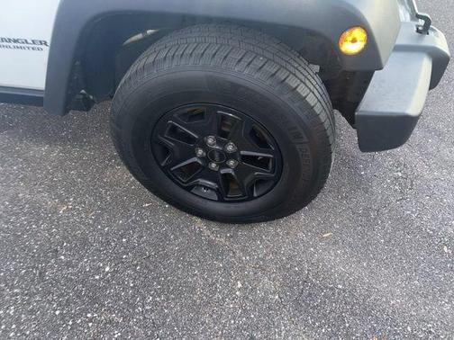 2015 Jeep Wrangler Unlimited Sport