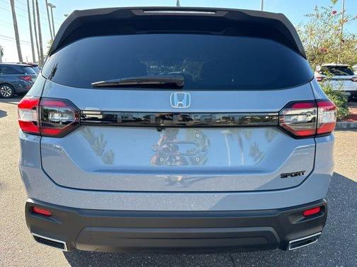 2025 Honda Pilot Sport