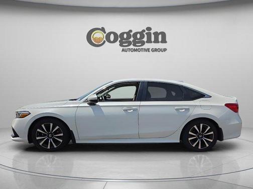 Lunar Silver Metallic 2024 Honda Civic EX