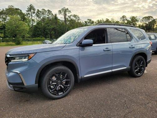 2025 Honda Pilot Touring+