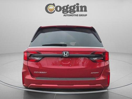 Radiant Red Metallic II 2025 Honda Odyssey Sport-L