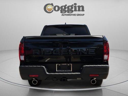 Crystal Black Pearl 2026 Honda Ridgeline Sport