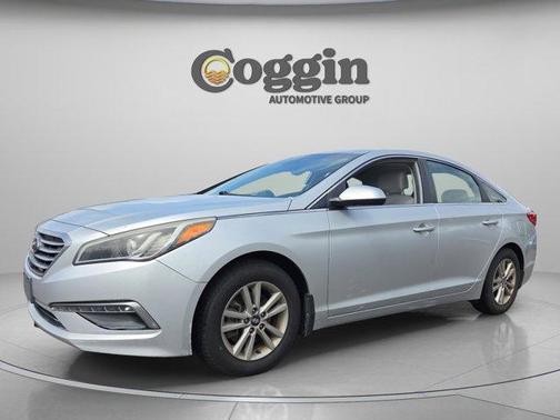 Symphony Silver 2015 Hyundai SONATA SE