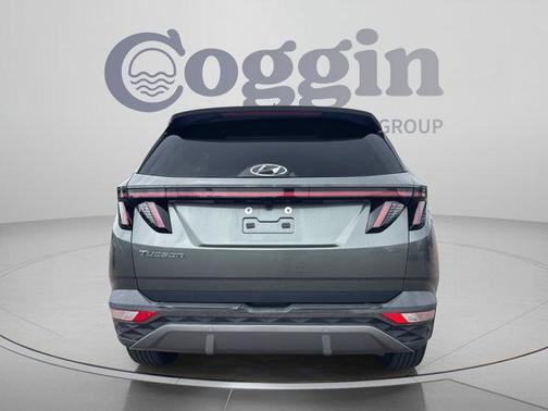Amazon Gray 2023 Hyundai TUCSON Limited