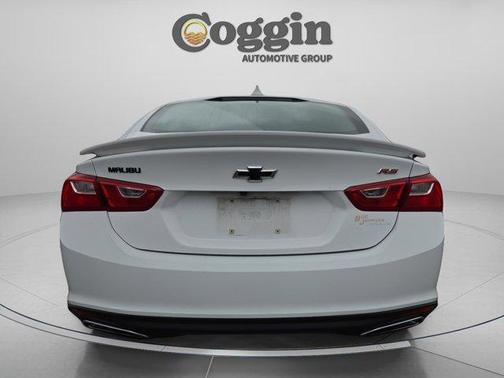 Summit White 2021 Chevrolet Malibu RS
