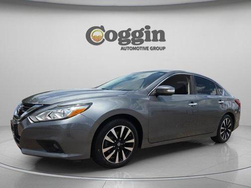 Gun Metallic 2018 Nissan Altima 2.5 SL