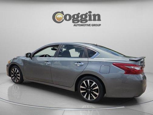 Gun Metallic 2018 Nissan Altima 2.5 SL