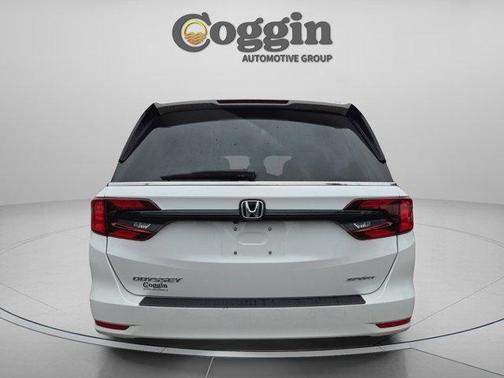 2024 Honda Odyssey Sport