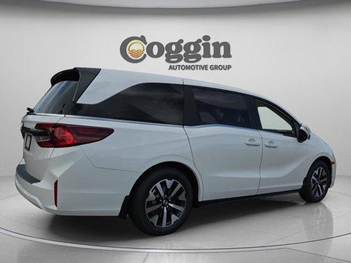 Solar Silver Metallic 2026 Honda Odyssey EX-L
