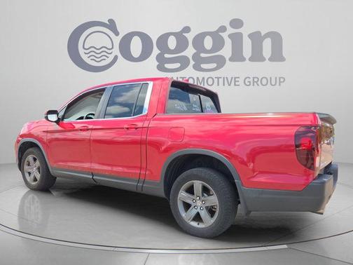 Radiant Red 2023 Honda Ridgeline RTL