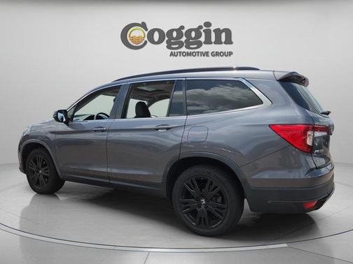 Modern Steel Metallic 2022 Honda Pilot Special Edition